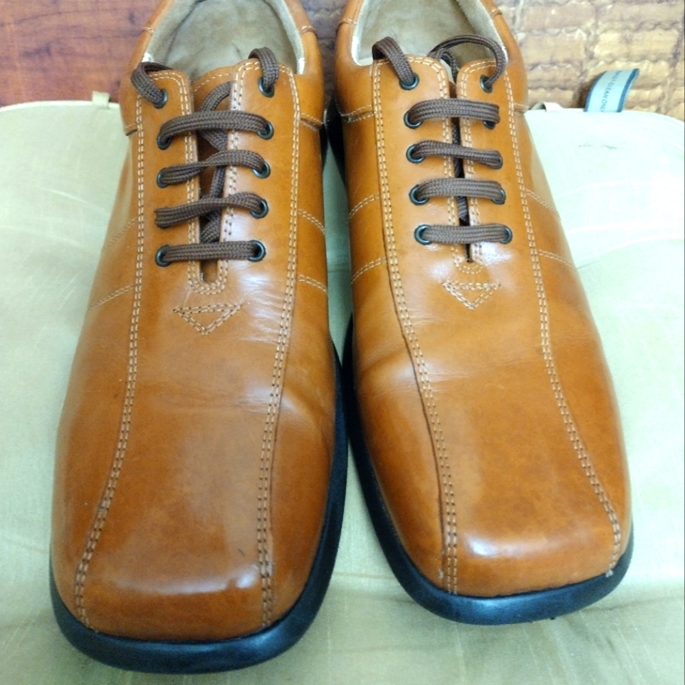 Adolfo shoes size 10 1/2 - Picture 2 of 4